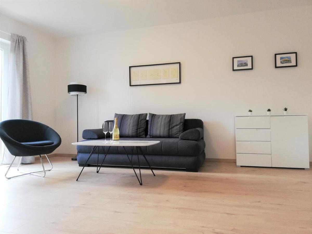 Apartment Punta Premantura E With Garden 외부 사진