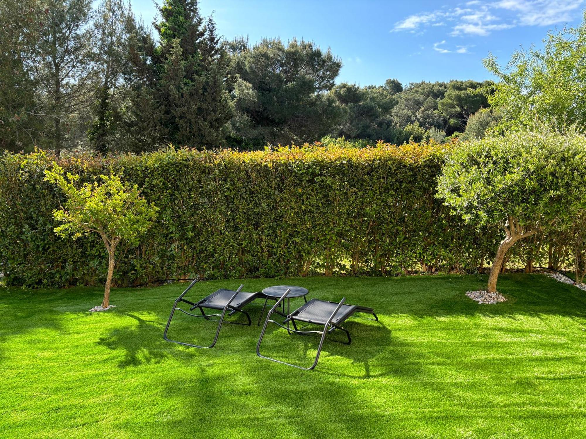 Apartment Punta Premantura E With Garden 외부 사진
